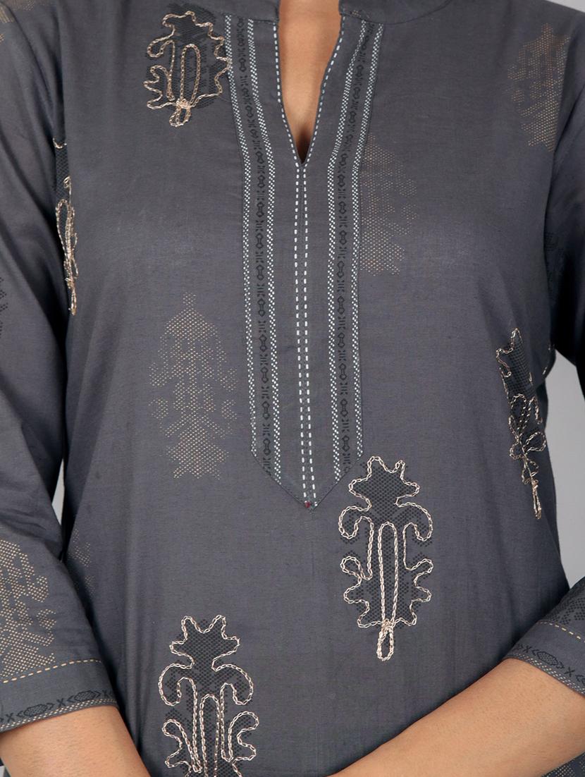 embroidered kurta palazzo set - 17543447 - Zoom Image - 3