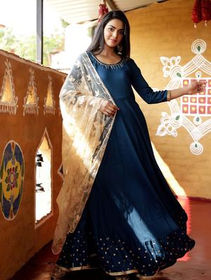 solid flared kurta - 17543544 - Standard Image - 2