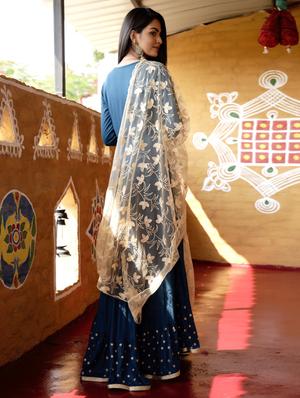 solid flared kurta - 17543544 - Standard Image - 3