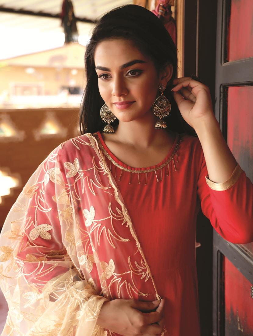 solid flared kurta - 17543545 - Zoom Image - 4