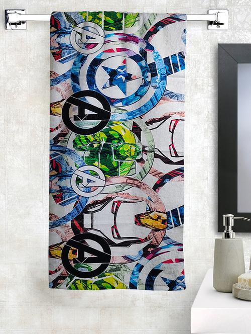 athom trendz marvel avengers large bath towel 300 gsm 75x150 cm - 17544082 - Standard Image - 1