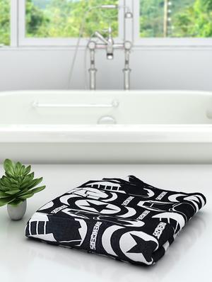 athom trendz marvel avengers large bath towel 300 gsm 75x150 cm - 17544083 - Standard Image - 2