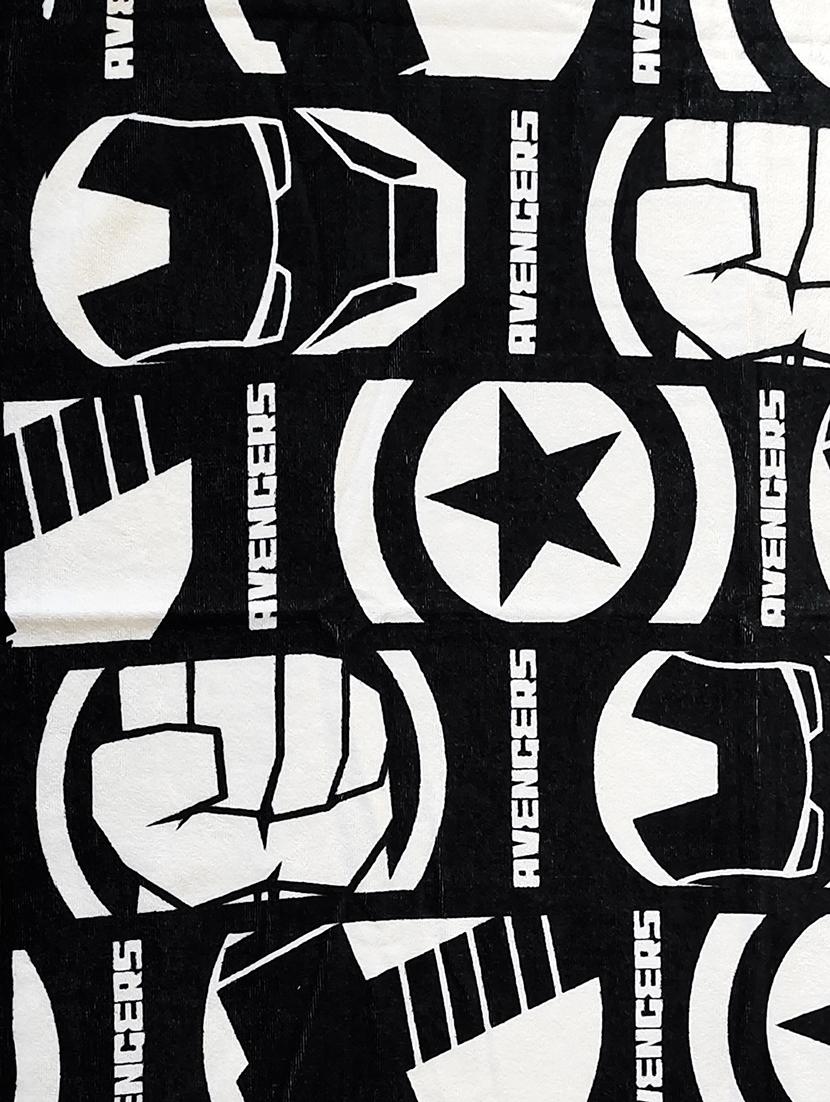 athom trendz marvel avengers large bath towel 300 gsm 75x150 cm - 17544083 - Zoom Image - 5
