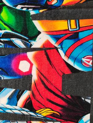 athom trendz marvel avengers large bath towel 300 gsm 75x150 cm - 17544085 - Standard Image - 5