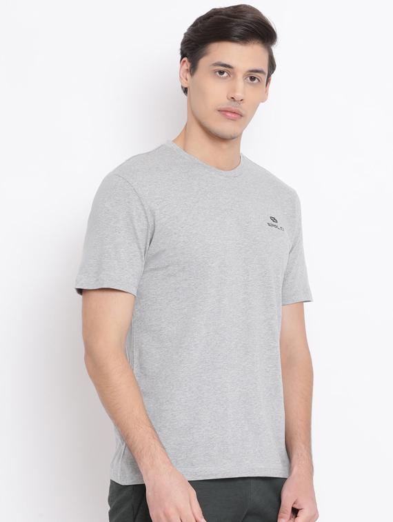 grey solid casual t-shirt - 17544223 - Zoom Image - 2