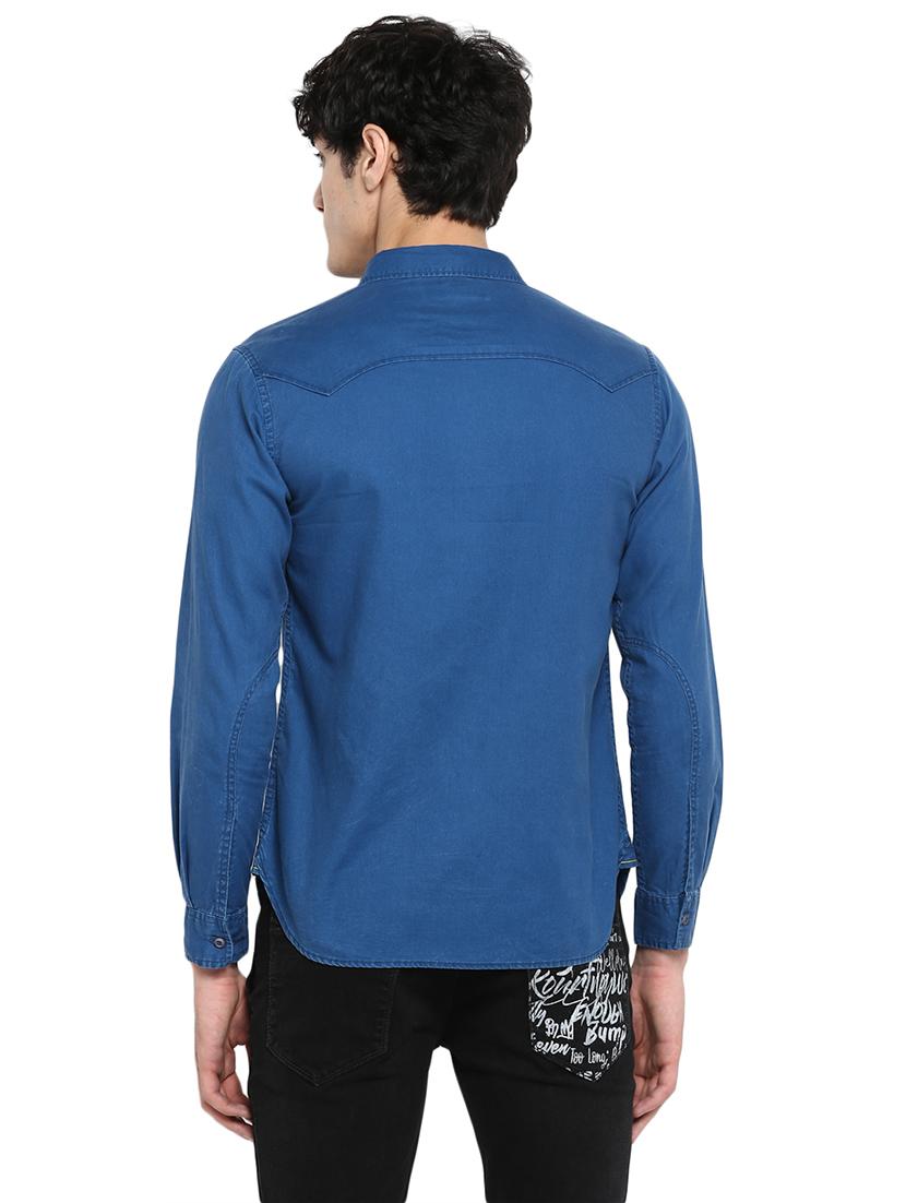 blue solid casual shirt - 17544484 - Zoom Image - 4