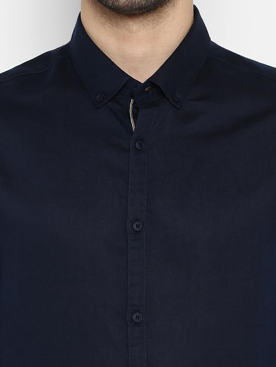 navy blue solid casual shirt - 17544530 - Zoom Image - 6