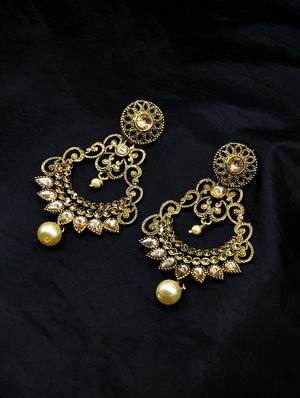 gold metal drop earring - 17544698 - Standard Image - 2