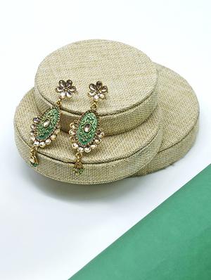 green metal drop earring - 17544710 - Standard Image - 2