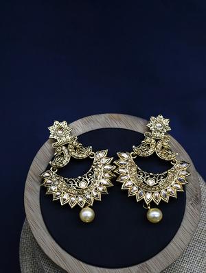 gold metal drop earring - 17544712 - Standard Image - 3