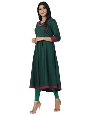 embroidered flared kurta - 17545516 - Standard Image - 2