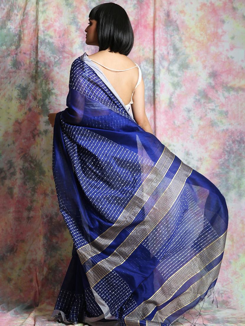 checkered handloom saree with blouse - 17546986 - Zoom Image - 2