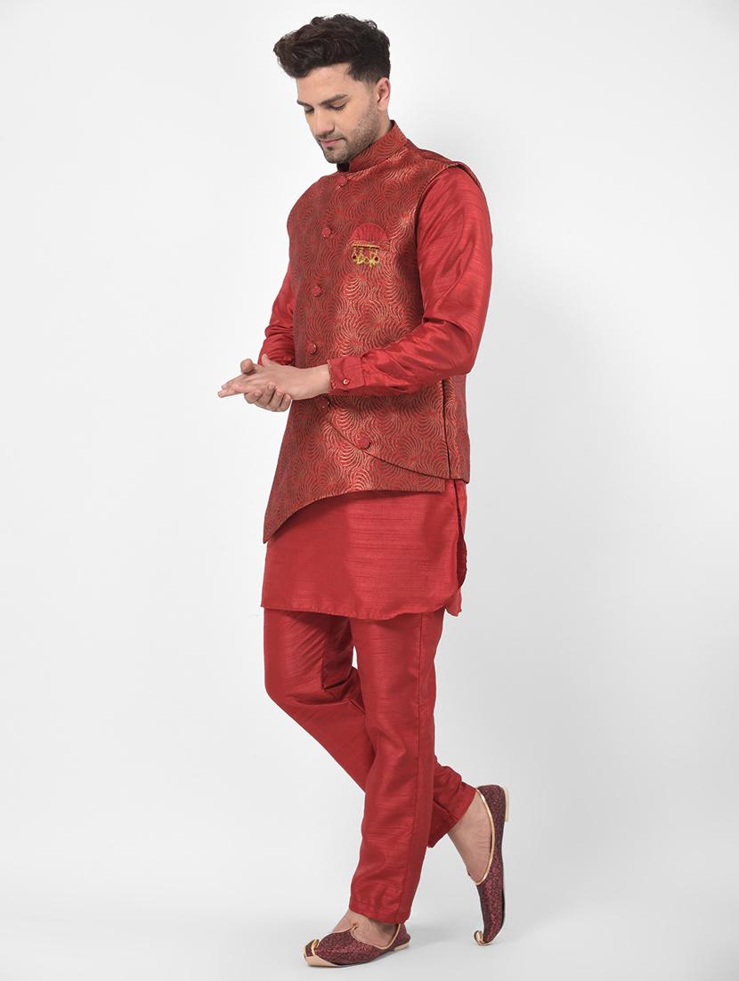 red solid kurta pyjama ethnic wear set with printed nehru jacket - 17548143 - Zoom Image - 2