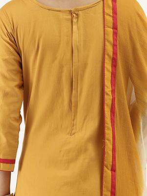 embroidered unstitched suit - 17548830 - Standard Image - 4