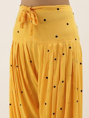 embroidered unstitched suit - 17548832 - Standard Image - 4