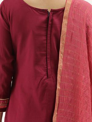embroidered unstitched suit - 17548837 - Standard Image - 4