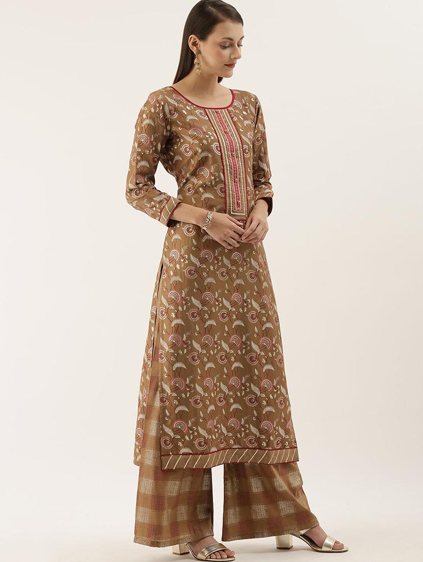floral print palazzo unstitched suit - 17548838 - Zoom Image - 2