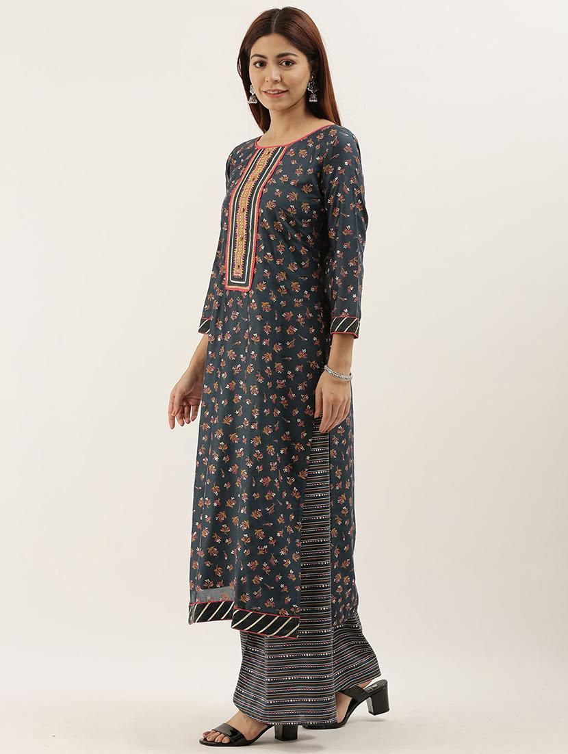 printed unstitched suit - 17548839 - Zoom Image - 2