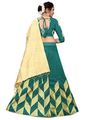 embroidered flared lehenga - 17548861 - Standard Image - 3