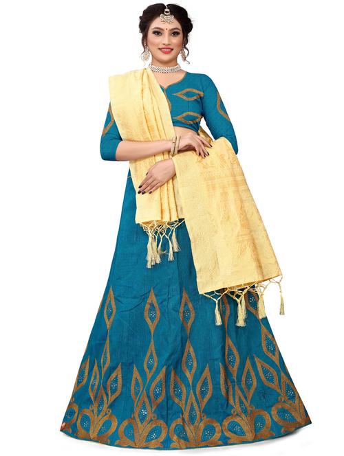 embroidered flared lehenga - 17548868 - Standard Image - 1