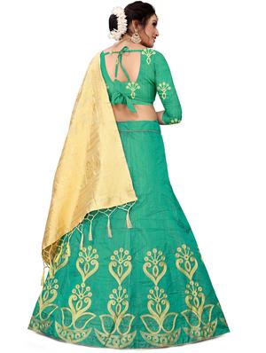 embroidered flared lehenga - 17548871 - Standard Image - 3