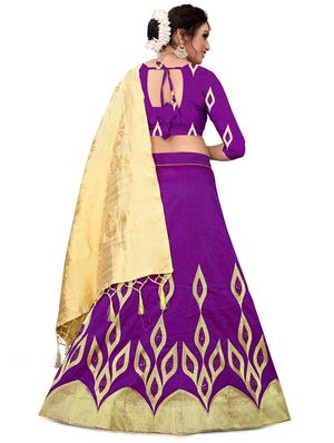 embroidered flared lehenga - 17548874 - Standard Image - 3