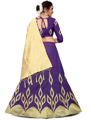 embroidered flared lehenga - 17548875 - Standard Image - 3