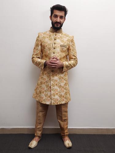 gold embroidered sherwani - 17548976 - Standard Image - 1