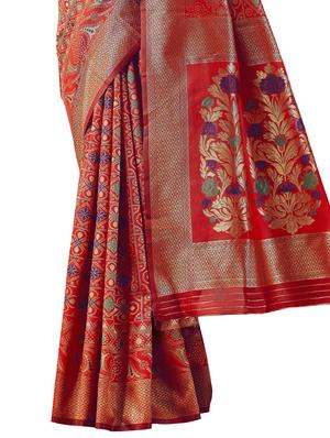 jacquard woven saree with blouse - 17549205 - Standard Image - 4
