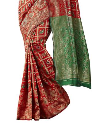 jacquard woven saree with blouse - 17549208 - Standard Image - 4