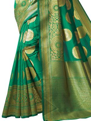 jacquard woven saree with blouse - 17549263 - Standard Image - 4