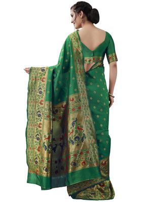 jacquard woven saree with blouse - 17549272 - Standard Image - 2