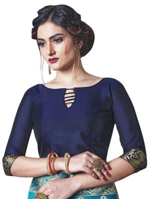 jacquard woven saree with blouse - 17549280 - Standard Image - 3
