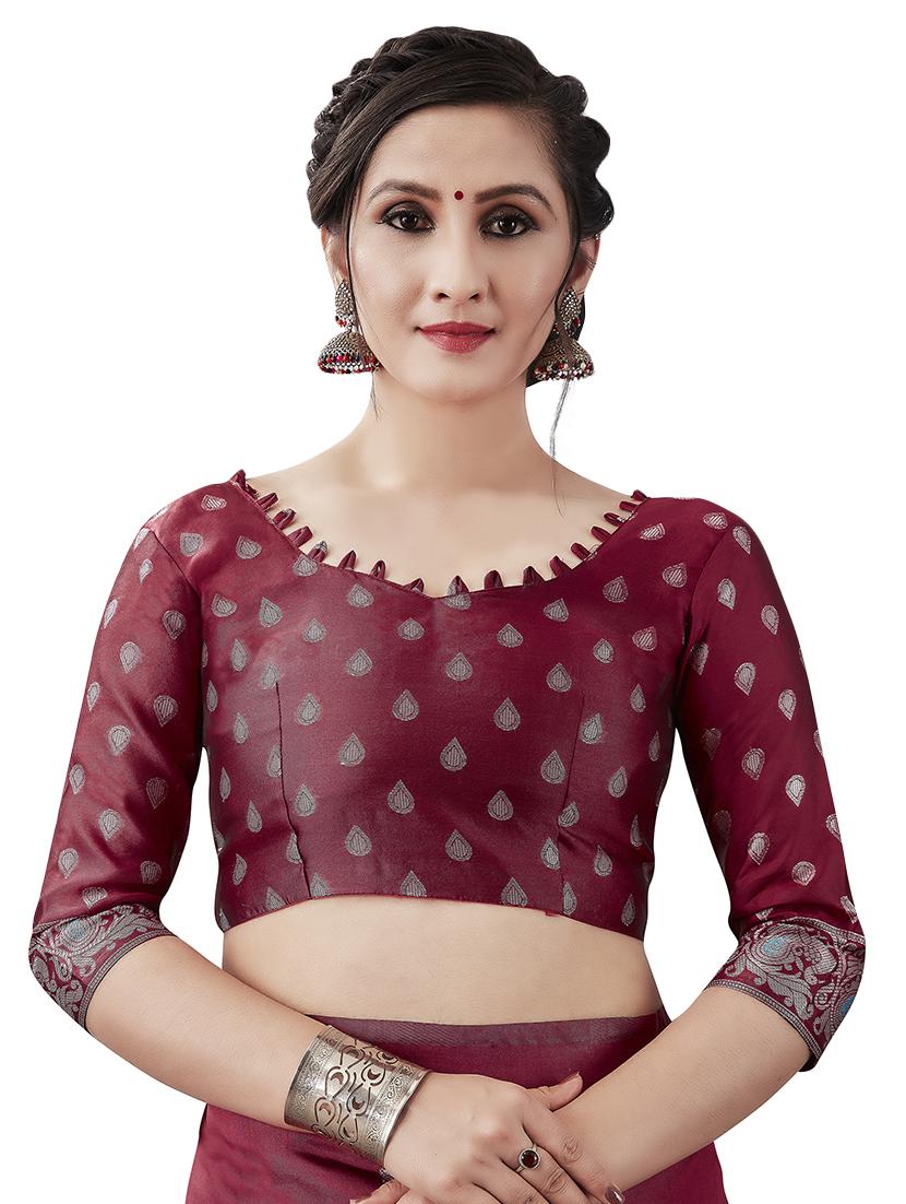 jacquard woven saree with blouse - 17549318 - Zoom Image - 3