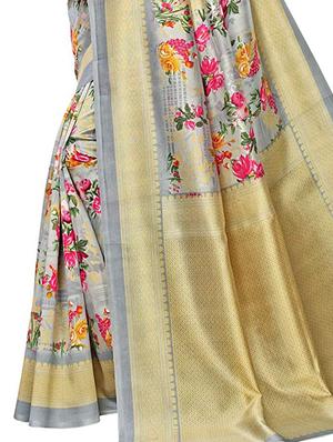 floral printed saree with blouse - 17549333 - Standard Image - 3