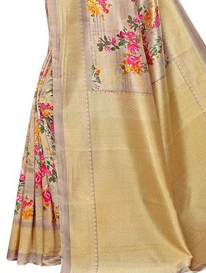 floral printed saree with blouse - 17549335 - Standard Image - 3