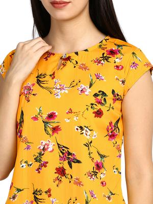 key hole neck floral top - 17549428 - Standard Image - 6