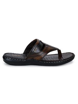 brown leather toe separator slippers - 17549756 - Standard Image - 2