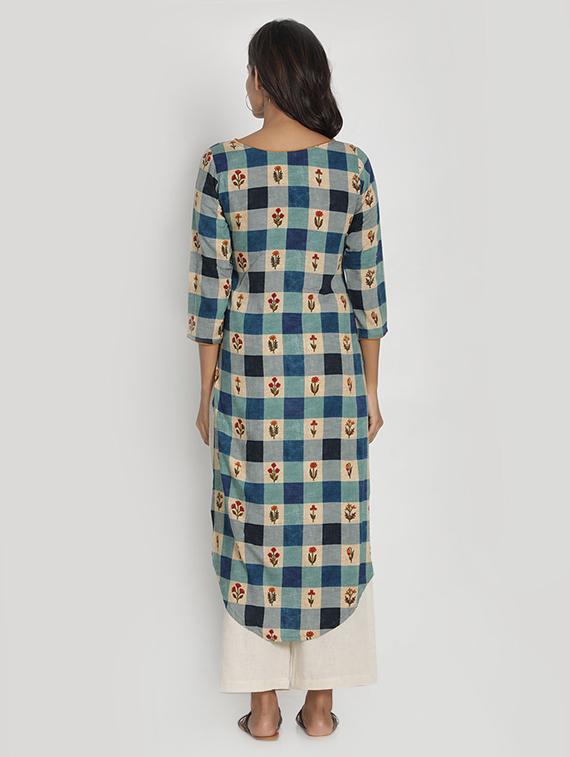 checkered asymmetric kurta - 17550227 - Zoom Image - 3
