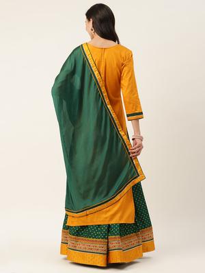 embroidered unstitched suit - 17550365 - Standard Image - 3