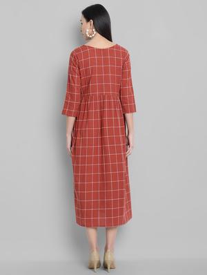 embroidered detail checkered a-line dress - 17550674 - Standard Image - 3