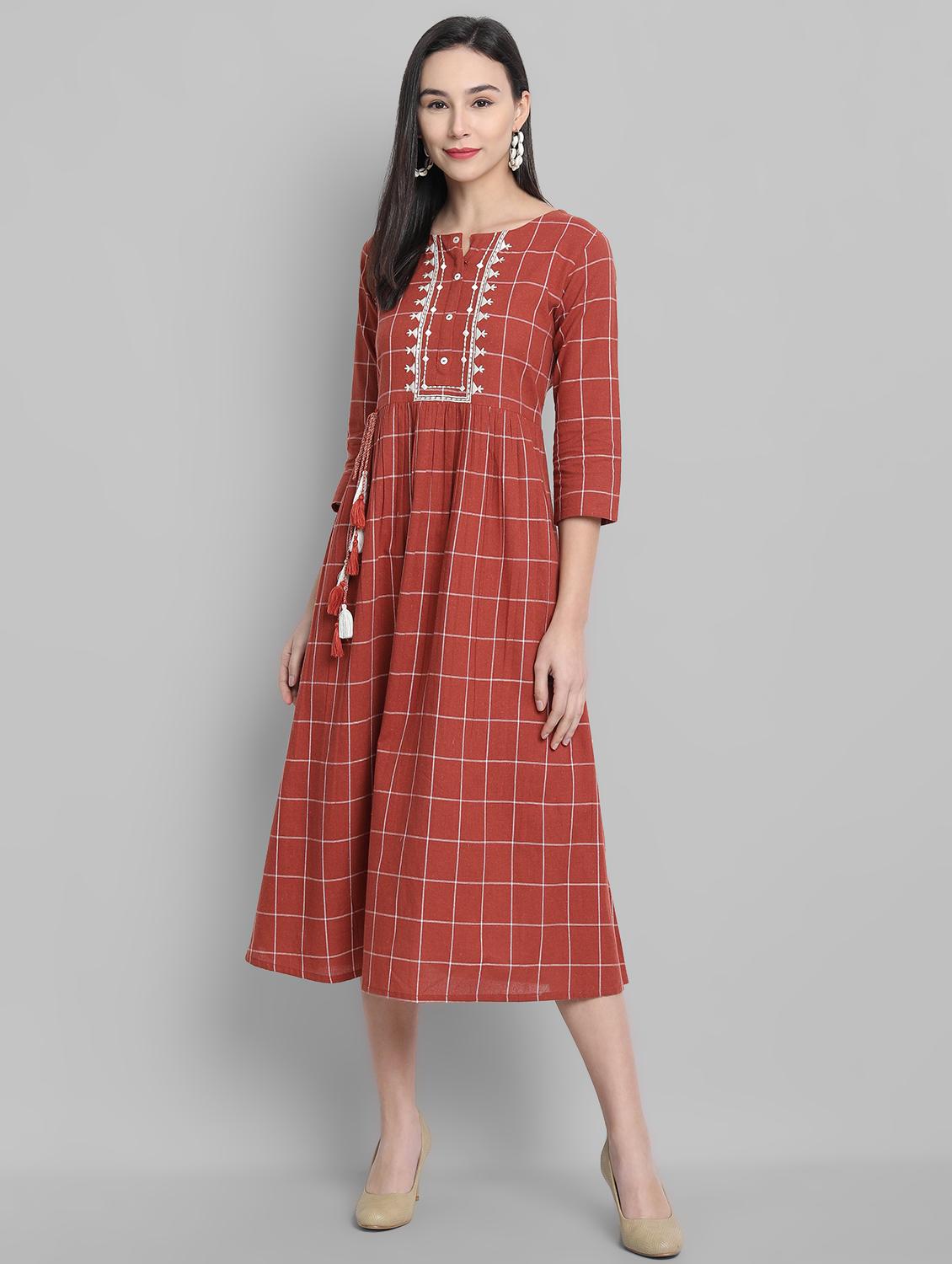 embroidered detail checkered a-line dress - 17550674 - Zoom Image - 2