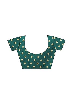 bandhani printed saree with blouse - 17550938 - Standard Image - 3