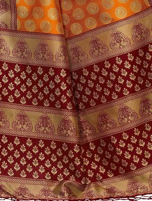 self design printed saree with blouse - 17550948 - Standard Image - 4