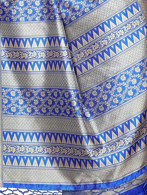 floral printed saree with blouse - 17550949 - Standard Image - 3