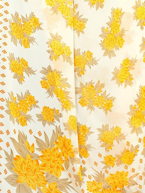 floral printed saree with blouse - 17550959 - Zoom Image - 4