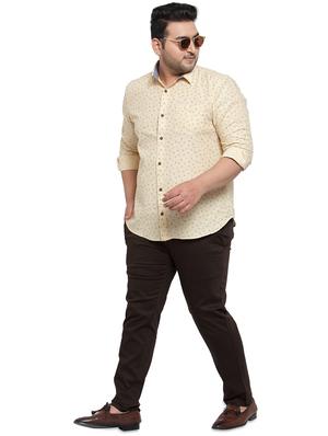 pluss brown solid chinos - 17551275 - Standard Image - 4