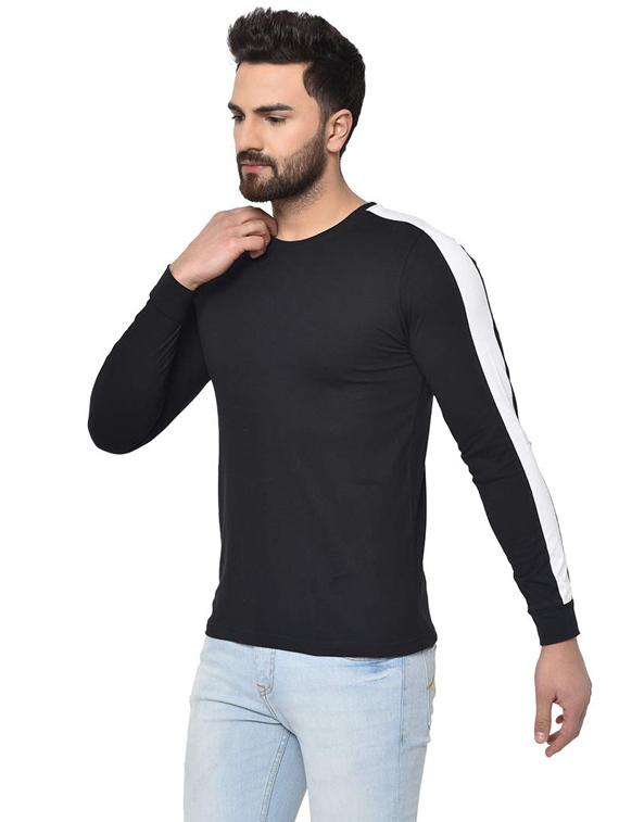 black cut & sew t-shirt - 17551887 - Zoom Image - 2