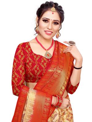self design kanjivaram saree with blouse - 17552242 - Standard Image - 3