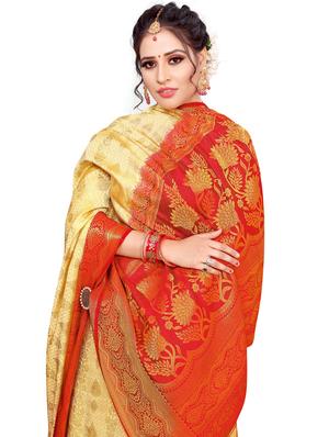 self design kanjivaram saree with blouse - 17552247 - Standard Image - 3